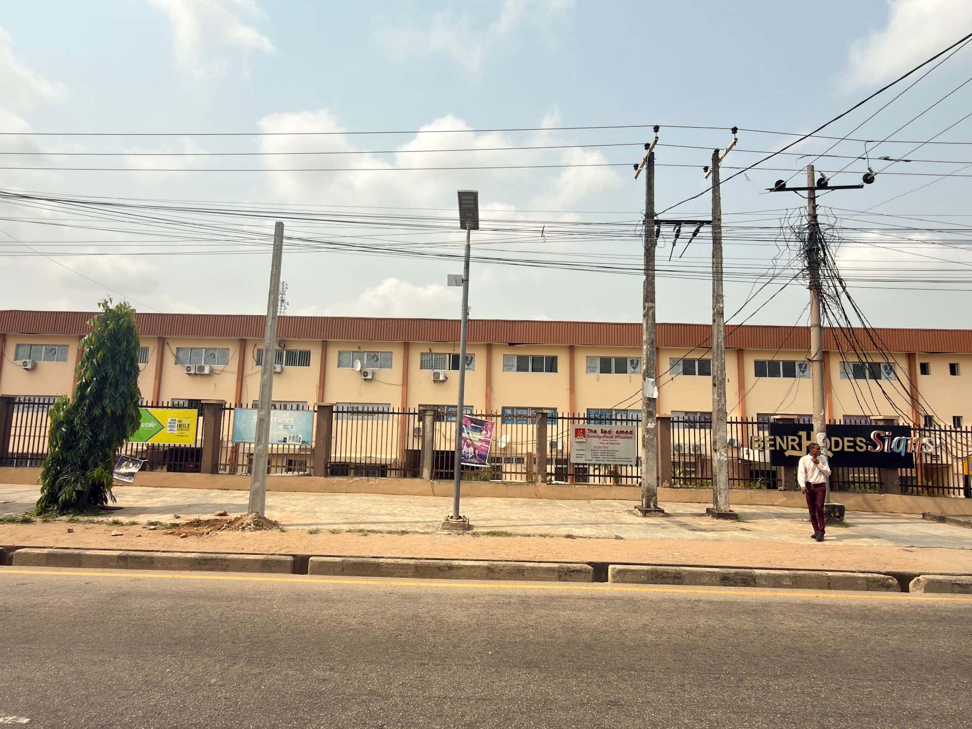 best self storage facility lagos nigeria Spacedey